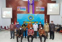 Raker BP Sinode GPI Papua, Gubernur Harap Jadi Berkat, Bupati Manokwari Imbau Bantu Berantas Pekat Raker BP Sinode GPI Papua, Gubernur Harap Jadi Berkat, Bupati Manokwari Imbau Bantu Berantas Pekat