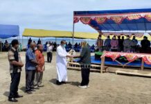 Warga Momi Waren Berikan Lahan Untuk Pembangunan Gereja Katolik Warga Momi Waren Berikan Lahan Untuk Pembangunan Gereja Katolik