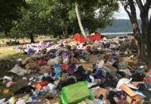 Tiga Bulan Hak Tak Dibayarkan, Petugas Pembersihan Sampah Kaimana Terpaksa Utang Tiga Bulan Hak Tak Dibayarkan, Petugas Pembersihan Sampah Kaimana Terpaksa Utang
