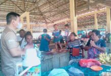 Bupati Kaimana dan Wabup Kaimana Kunjungi Puskesmas dan Pasar Bupati Kaimana dan Wabup Kaimana Kunjungi Puskesmas dan Pasar