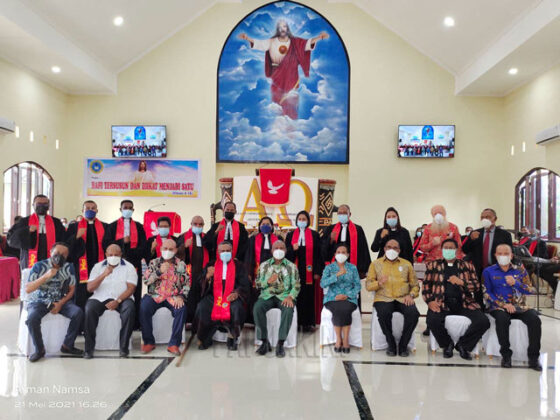 Gubernur Papua Barat Resmikan GPI Papua Jemaat Bethlehem Kota Sorong