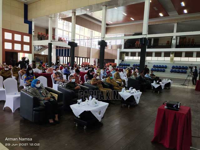 Gubernur Papua Barat Ingatkan Tahapan Sosialisasi Perda
