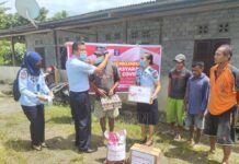 Bapas Manokwari Berbagi Kasih Warga Terdampak Covid-19 Bapas Manokwari Berbagi Kasih Warga Terdampak Covid-19