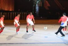 Aksi Presiden Main Bola Warnai Pembukaan PON XX Papua Aksi Presiden Main Bola Warnai Pembukaan PON XX Papua