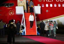 Presiden Tiba di Sorong Papua Barat Presiden Tiba di Sorong Papua Barat