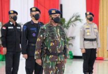 Kapolda Papua Barat Apresiasi Kinerja Brimob di HUT ke-76 Kapolda Papua Barat Apresiasi Kinerja Brimob di HUT ke-76