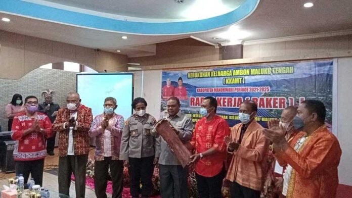 Bupati Manokwari Minta Raker KKAMT Hasilkan Hal Bermanfaat