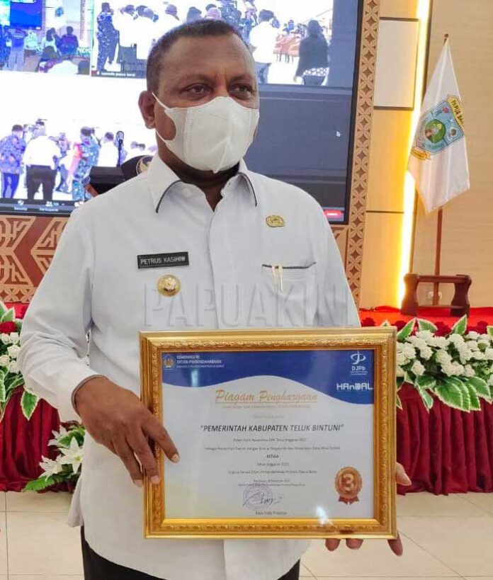Bupati Teluk Bintuni Sambut Baik Dana Otsus Langsung ke Daerah