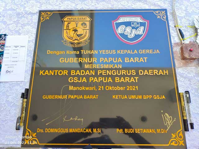Gubernur Papua Barat Resmikan Kantor BPD GSJA