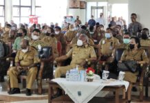 Gubernur Papua Barat Ingatkan Jangan Ada Honorer Siluman Gubernur Papua Barat Ingatkan Jangan Ada Honorer Siluman