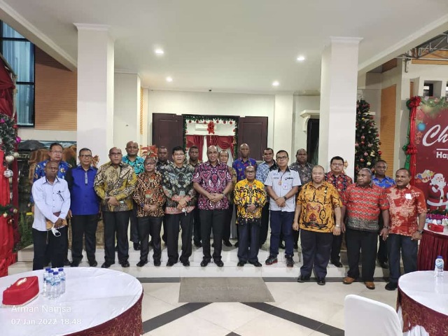 Sekda Papua Barat Syukuran, Ingatkan Selalu Berhati Baik