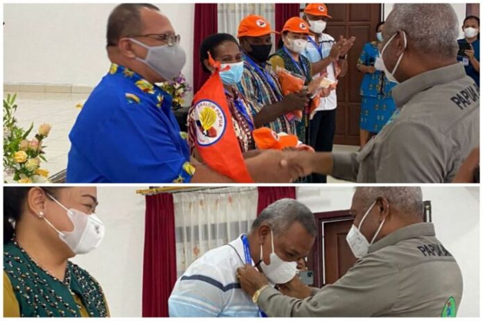 Gubernur Papua Barat Lepas Rombongan Ziarah Keagamaan