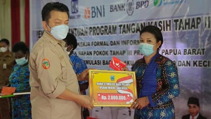 Dana Stimulus UKM APBD Perubahan 2021 Sudah di Bank Papua