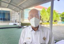 Gubernur Papua Barat Serahkan Laporan Keuangan 2021 Unaudited Gubernur Papua Barat Serahkan Laporan Keuangan 2021 Unaudited