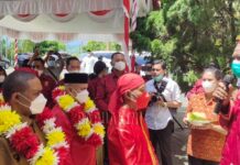 Pemuda Kei Manokwari Melukis Bagai Pelangi, Mempersatukan Bagaikan Mata Rantai Pemuda Kei Manokwari Melukis Bagai Pelangi, Mempersatukan Bagaikan Mata Rantai