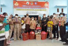 Pramuka Papua Barat Salurkan Bantuan Korban Bencana Kota Sorong Pramuka Papua Barat Salurkan Bantuan Korban Bencana Kota Sorong