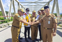 “Jika Tak Ada Respons, Mohon Maaf Lahir Batin Kita Akan Lakukan Eksekusi Paksa” "Jika Tak Ada Respons, Mohon Maaf Lahir Batin Kita Akan Lakukan Eksekusi Paksa"