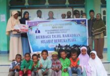 Nasdem Kaimana Salurkan Paket Takjil Ketua Nasdem Papua Barat Nasdem Kaimana Salurkan Paket Takjil Ketua Nasdem Papua Barat