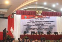 Gubernur dan Wakil Gubernur Papua Barat Penta Trick WTP Gubernur dan Wakil Gubernur Papua Barat Penta Trick WTP