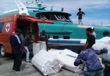 Bantuan Pemprov Untuk Banjir Wondama Sudah Tiba Bantuan Pemprov Untuk Banjir Wondama Sudah Tiba