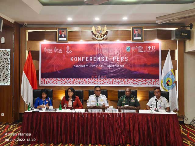 penjabat-gubernur-papu-abarat-konpers-w20-y20-manokwari W20 Manokwari Bakal Jadi Trigger Penanganan Masalah Perempuan, Anak, dan Disabilitas