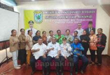 Disperindag Papua Barat Latih Pelaku UMKM Buat Kue dan Roti Dari Sagu dan Gandum Disperindag Papua Barat Latih Pelaku UMKM Buat Kue dan Roti Dari Sagu dan Gandum