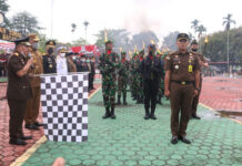 Pawai Obor Kembali Warnai Peringatan HUT Kemerdekaan RI di Papua Barat Pawai Obor Kembali Warnai Peringatan HUT Kemerdekaan RI di Papua Barat