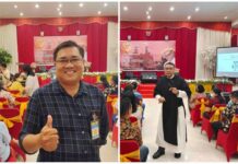 Romo Eko Wahyu Tampil di HUT ke-40 Paroki Imanuel Sanggeng Manokwari Romo Eko Wahyu Tampil di HUT ke-40 Paroki Imanuel Sanggeng Manokwari