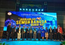 Kepala Suku Besar Arfak Hadiri SMDU GBI Papua Barat Kepala Suku Besar Arfak Hadiri SMDU GBI Papua Barat