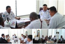 Bupati Kaimana Tanya Keseriusan Karang Taruna Kelola Pujasera Bupati Kaimana Tanya Keseriusan Karang Taruna Kelola Pujasera