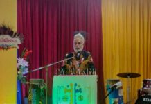 Kepala Suku Biak Papua Barat Ingatkan Mananwir Bar Biak Fakfak Jalan Lurus Kepala Suku Biak Papua Barat Ingatkan Mananwir Bar Biak Fakfak Jalan Lurus