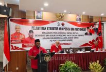 Ketua PDIP Papua Barat Kukuhkan Badan Saksi Pemilu, Ingatkan PDIP Manokwari Bikin Pemetaan Ketua PDIP Papua Barat Kukuhkan Badan Saksi Pemilu, Ingatkan PDIP Manokwari Bikin Pemetaan