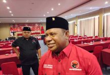 Ketua PDIP Papua Barat Harapkan Perhatian Jika Ada Usulan Pergantian Penjabat Gubernur Ketua PDIP Papua Barat Harapkan Perhatian Jika Ada Usulan Pergantian Penjabat Gubernur