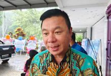 Bupati Kaimana Harap Dukungan Pemprov Papua Barat Untuk Pengembangan Pariwisata Bupati Kaimana Harap Dukungan Pemprov Papua Barat Untuk Pengembangan Pariwisata