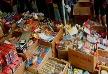 Mau Jual Kembang Api di Kaimana? Sumber Bilang Harus Setor 3,5 Juta Mau Jual Kembang Api di Kaimana? Sumber Bilang Harus Setor 3,5 Juta