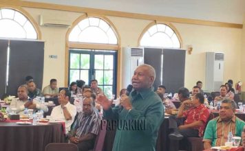 Kepala Suku Besar Arfak Apresiasi MRPB, Minta Tanya Langsung ke Kaimana Kepala Suku Besar Arfak Apresiasi MRPB, Minta Tanya Langsung ke Kaimana