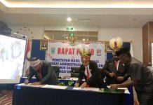 MRP PB Tetapkan Status OAP Dominggus Mandacan dan Mohamad Lakotani MRP PB Tetapkan Status OAP Dominggus Mandacan dan Mohamad Lakotani