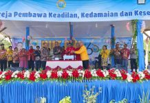 HUT 68 Tahun GKI, Dominggus Mandacan Ingatkan Kesatuan 1 untuk 6, 6 untuk 1 HUT 68 Tahun GKI, Dominggus Mandacan Ingatkan Kesatuan 1 untuk 6, 6 untuk 1