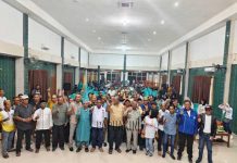 Tim Keluarga Bugis Makassar for Doamu Bintuni Tegaskan Dukungan Coblos Nomor Urut 1 Doamu Tim Keluarga Bugis Makassar for Doamu Bintuni Tegaskan Dukungan Coblos Nomor Urut 1 Doamu