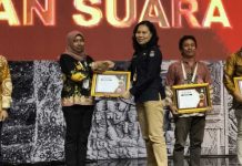 Mantap, KPU Kaimana Peringkat I Satker Terbaik Pengelolaan Pemungutan dan Perhitungan Suara Zulfa Nurhayati Kamakaula, Komisioner KPU Kaimana, KPU Kaimana penghargaan KPU, Ketua KPU Kaimana, Candra Kirana, Pilkada Kaimana,