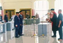 Robi Samangun Jadi Ketua DPRD Kaimana Robi Samangun Jadi Ketua DPRD Kaimana