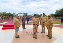 Gubernur Papua Barat Ingatkan Kegiatan Didampingi OPD Terkait Saja, Jangan Telat Ngantor Gubernur Papua Barat Ingatkan Kegiatan Didampingi OPD Terkait Saja, Jangan Telat Ngantor