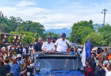 Sambutan Adat Papua dan Suku Nusantara Sambut Gubernur dan Wakil Gubernur Papua Barat Sambutan Adat Papua dan Suku Nusantara Sambut Gubernur dan Wakil Gubernur Papua Barat