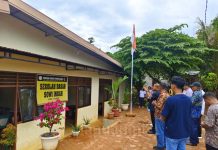 Uskup Amboina Berkati Sekolah Gratis SD Sowi Indah, Percaya Pemerintah Bakal Bantu Uskup Amboina Berkati Sekolah Gratis SD Sowi Indah, Percaya Pemerintah Bakal Bantu