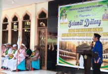 Masa Tunggu 16 Tahun, Kenapa Sedikit Orang Asli Kaimana di Daftar Tunggu Calon Jemaah Haji Masa Tunggu 16 Tahun, Kenapa Sedikit Orang Asli Kaimana di Daftar Tunggu Calon Jemaah Haji