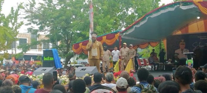 Wabup Kaimana Sebut Setia Dalam Melayani dan Tidak Beda-bedakan