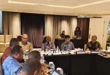 Gubernur Papua Barat Dukung Genting Oil, Ingatkan Penyelesaian Ulayat, Naker dan Kontraktor Lokal Gubernur Papua Barat Dukung Genting Oil, Ingatkan Penyelesaian Ulayat, Naker dan Kontraktor Lokal