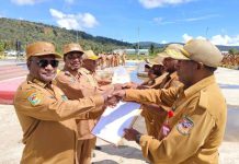 1025 ASN Pegunugan Arfak Terima SK Kenaikan Pangkat 1025 ASN Pegunugan Arfak Terima SK Kenaikan Pangkat