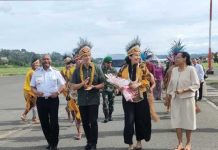 Gubernur Papua Barat Sambut Pangdam XVIII/Kasuari Baru Gubernur Papua Barat Sambut Pangdam XVIII/Kasuari Baru