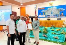 100 Pelaku Usaha OAP Manokwari Ikut Sosialisasi Penerbitan Nomor Induk Berusaha 100 Pelaku Usaha OAP Manokwari Ikut Sosialisasi Penerbitan Nomor Induk Berusaha